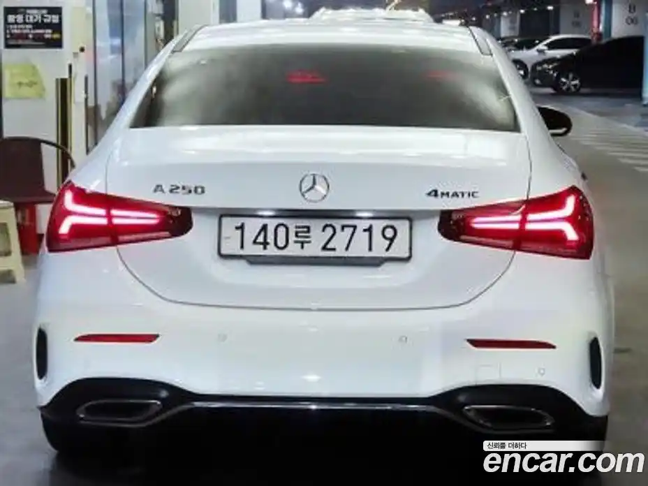 Mercedes-Benz A-Class 2023 2.0 Автомат в Москве № 591890, фото 5