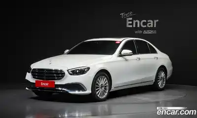 Mercedes-Benz E-Class, 2022