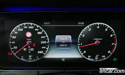 Mercedes-Benz E-Class 2017 2.0 Автомат в Москве № 592193, миниатюра 8