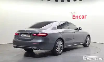 Mercedes-Benz E-Class 2021 2.0 Автомат в Москве № 592401, миниатюра 2