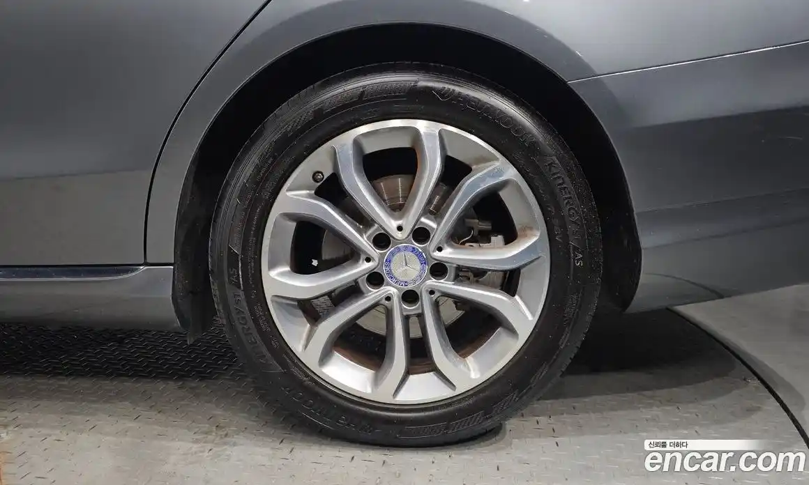 Mercedes-Benz C-Class 2017 2.0 Автомат в Москве № 592487, фото 5