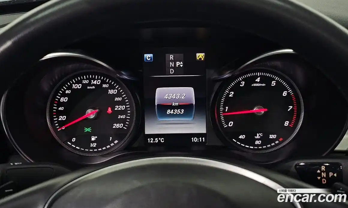 Mercedes-Benz C-Class 2017 2.0 Автомат в Москве № 592487, фото 8