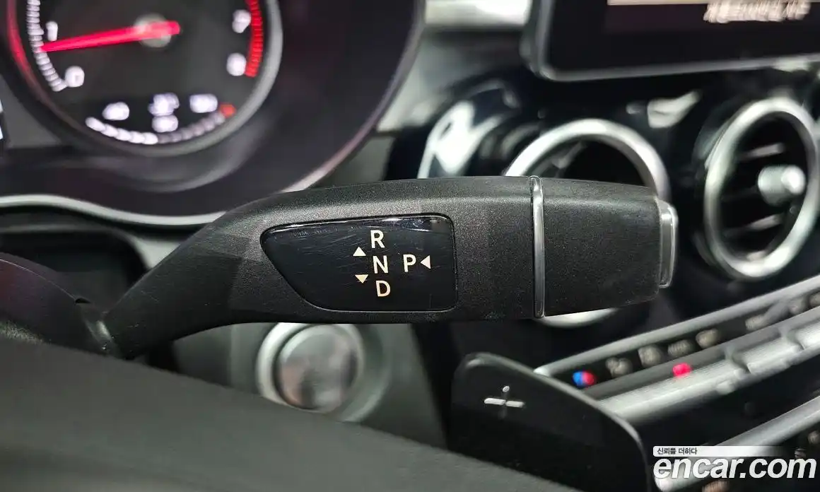 Mercedes-Benz C-Class 2017 2.0 Автомат в Москве № 592487, фото 9