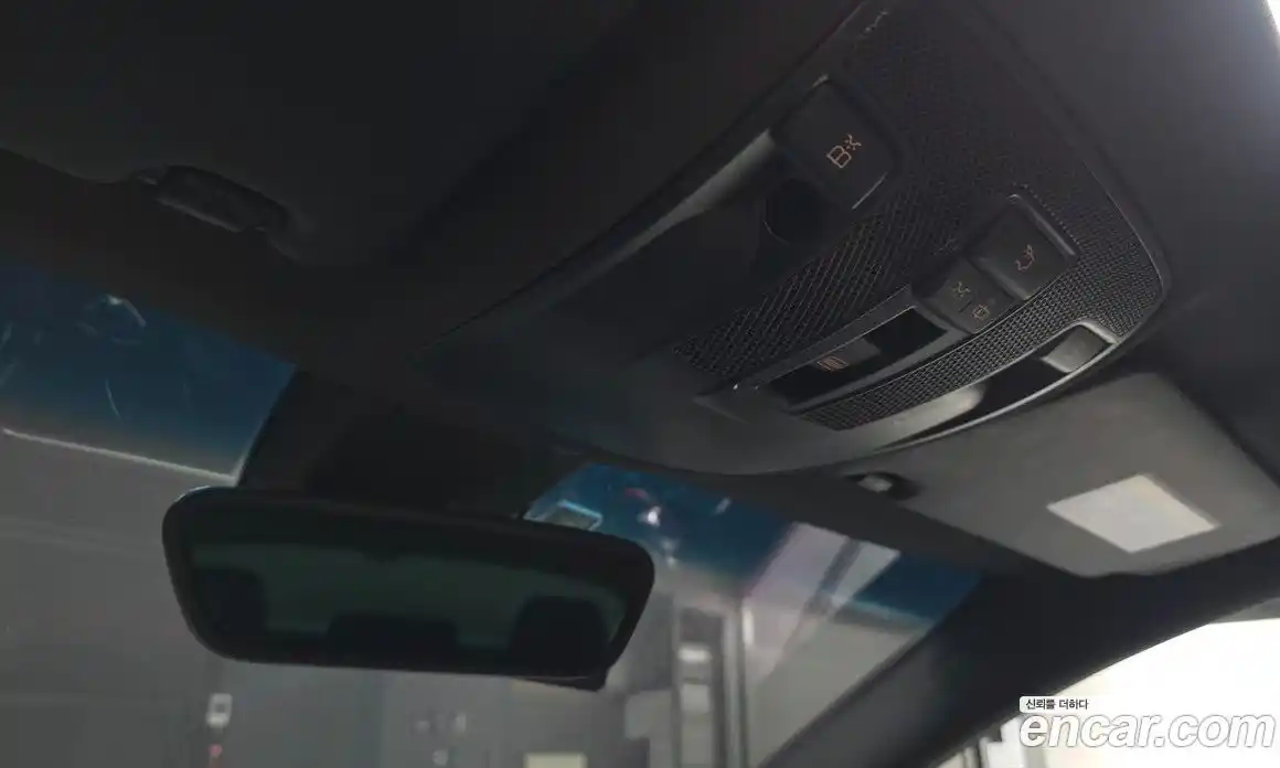 Mercedes-Benz CLA-Class 2018 2.0 Автомат в Москве № 592550, фото 19