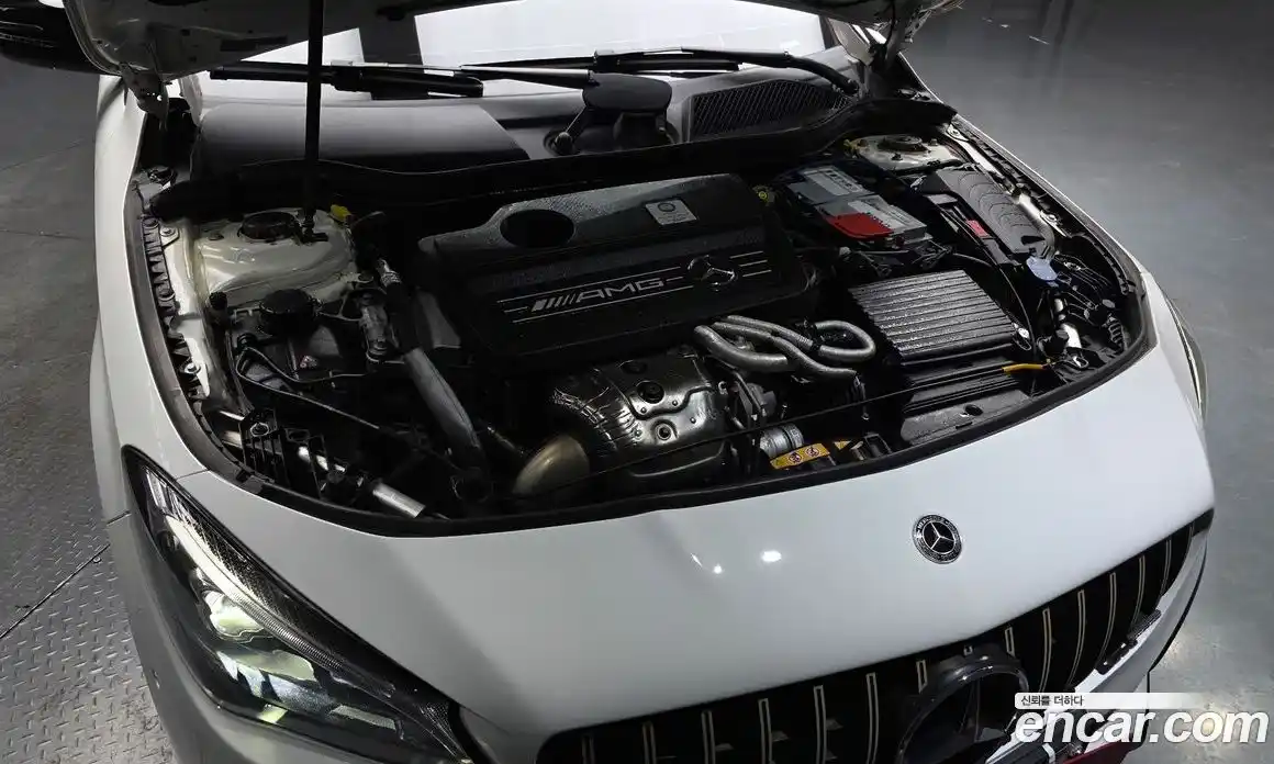 Mercedes-Benz CLA-Class 2018 2.0 Автомат в Москве № 592550, фото 6