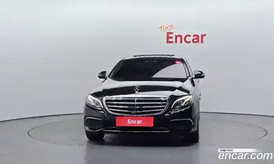 Mercedes-Benz E-Class 2020 2.0 Автомат в Москве № 592634, миниатюра 3