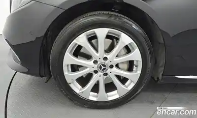 Mercedes-Benz E-Class 2020 2.0 Автомат в Москве № 592634, миниатюра 5