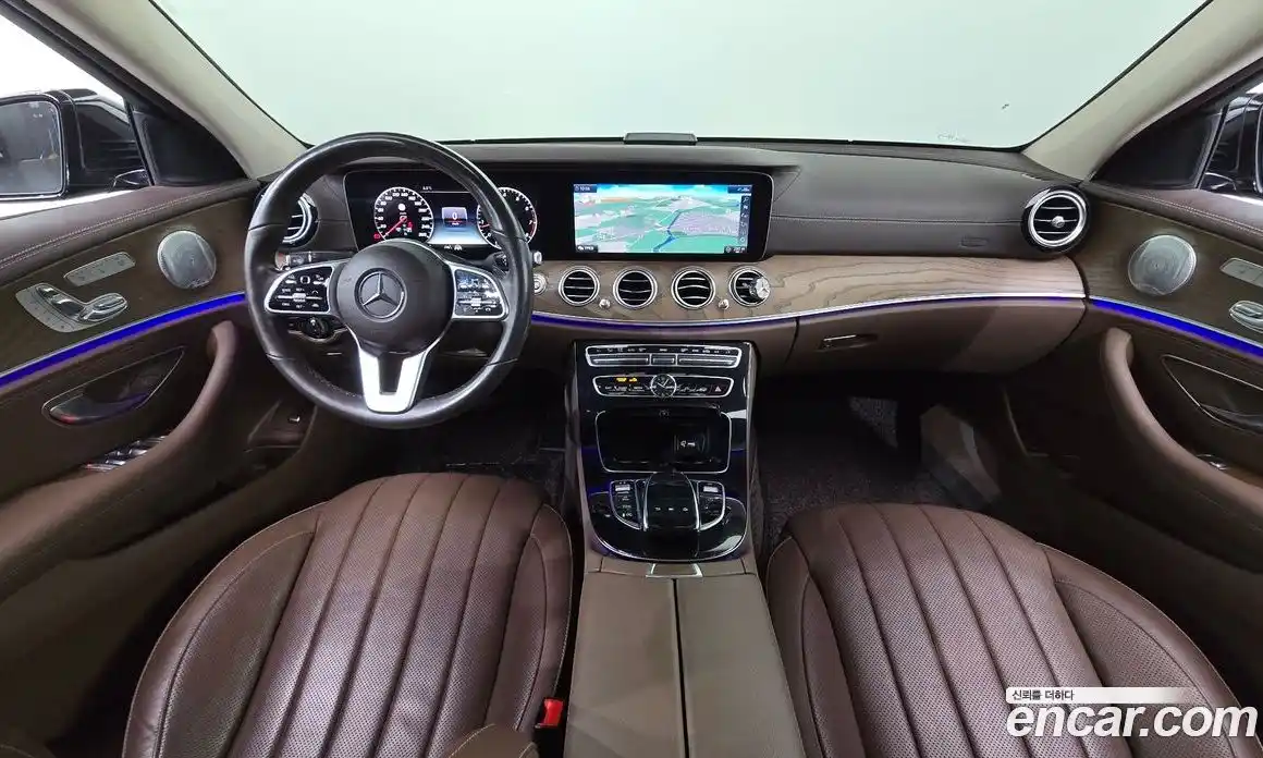 Mercedes-Benz E-Class 2020 2.0 Автомат в Москве № 592634, фото 7