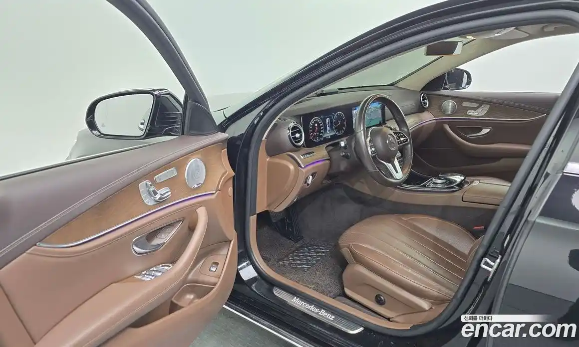 Mercedes-Benz E-Class 2020 2.0 Автомат в Москве № 592634, фото 10