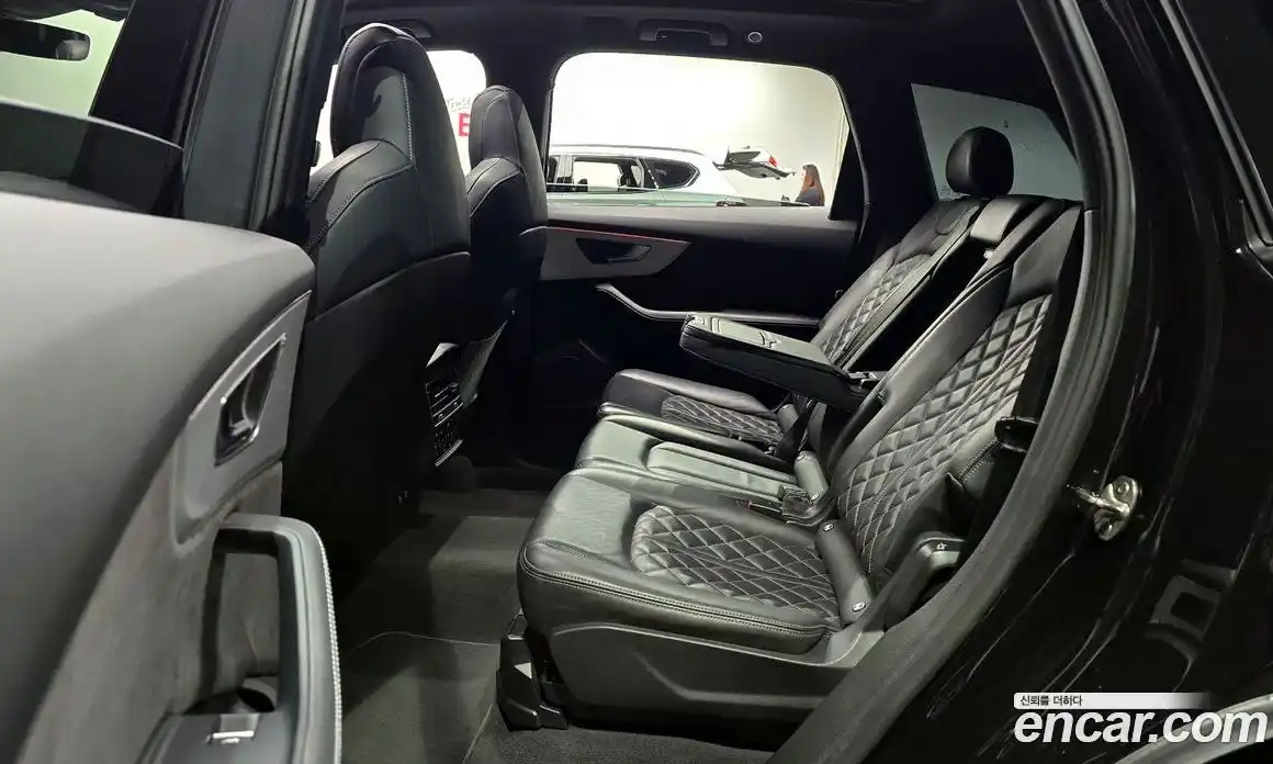 Audi Q7 2022 3.0 Автомат в Москве № 593047, фото 12