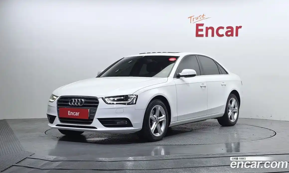 Audi A4 2015 2.0 Автомат в Москве № 593196, фото 1