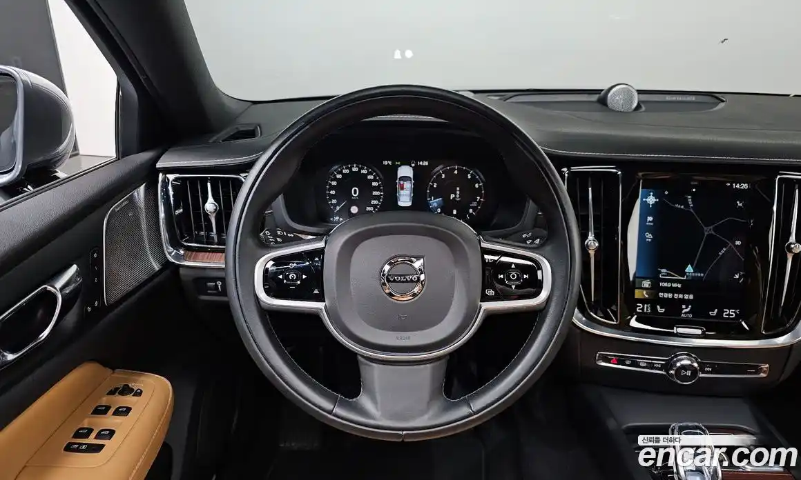 Volvo S60 2021 2.0 Автомат в Москве № 593694, фото 14