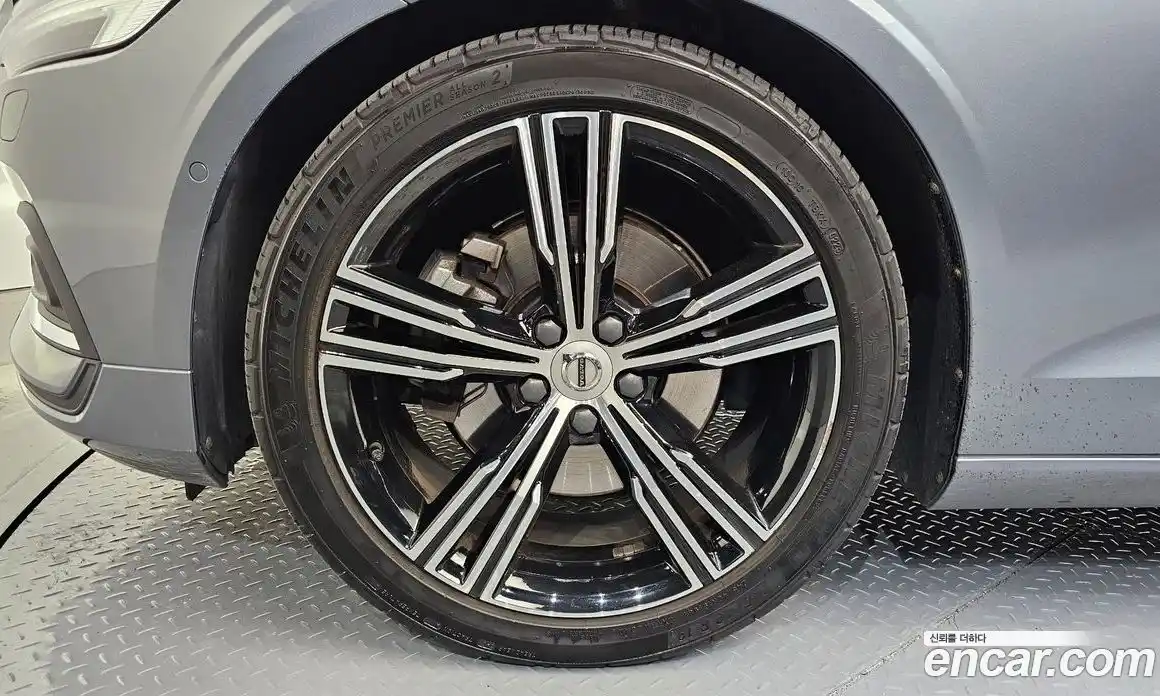 Volvo S60 2021 2.0 Автомат в Москве № 593694, фото 5