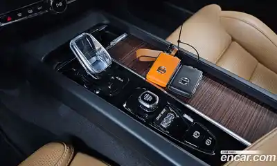 Volvo S60 2021 2.0 Автомат в Москве № 593694, миниатюра 9