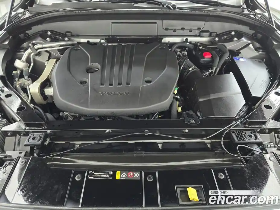 Volvo XC60 2022 2.0 Автомат в Москве № 593896, фото 6