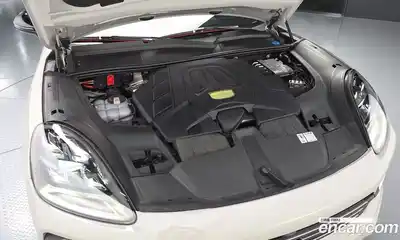 Porsche Cayenne 2023 3.0 Автомат в Москве № 593995, миниатюра 6