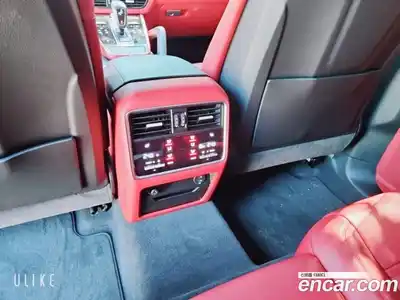 Porsche Cayenne 2022 3.0 Автомат в Москве № 594442, миниатюра 10