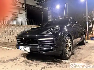 Porsche Cayenne, 2023