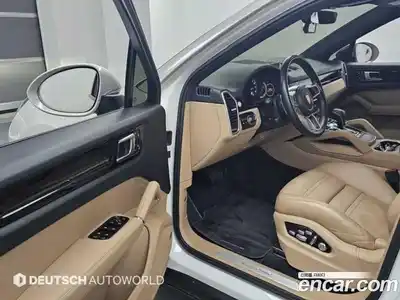 Porsche Cayenne 2020 3.0 Автомат в Москве № 594558, миниатюра 11