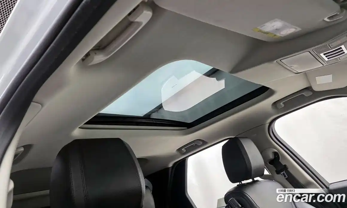 Land Rover Discovery 2019 2.0 Автомат в Москве № 594735, фото 17