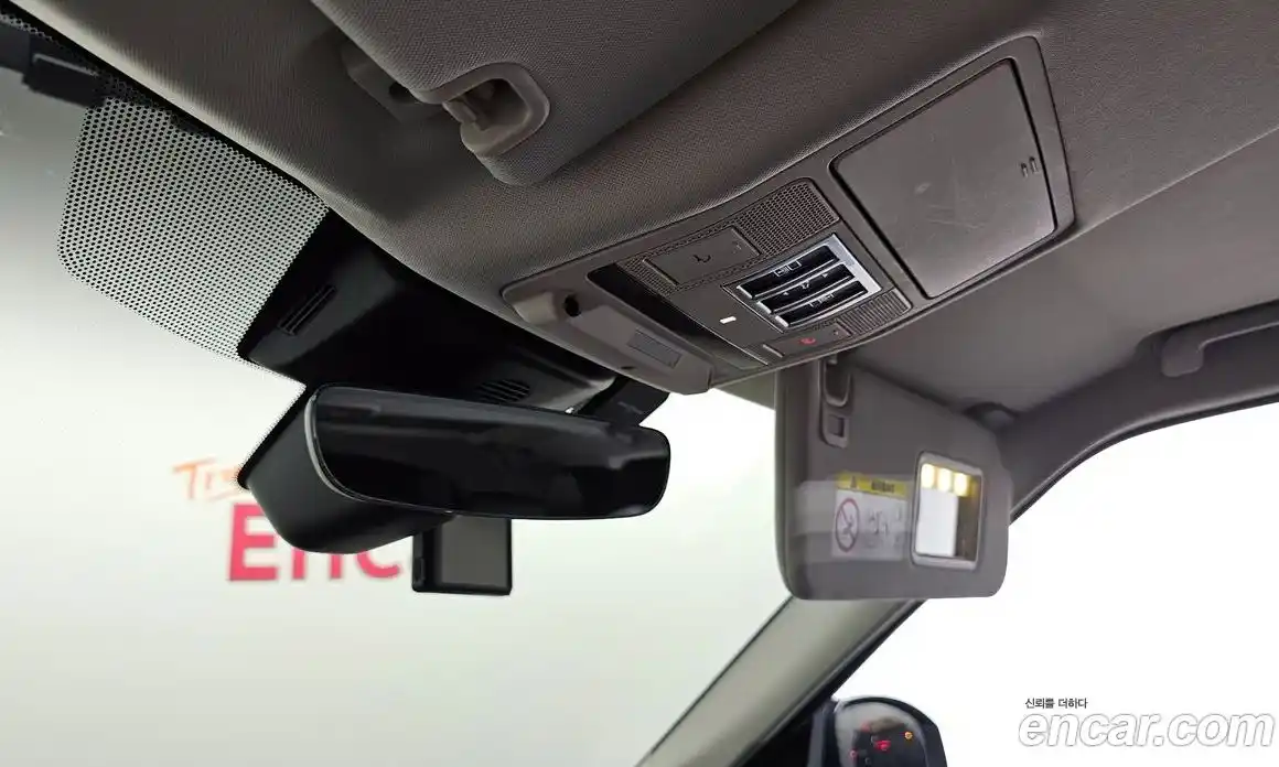 Land Rover Discovery 2019 3.0 Автомат в Москве № 594767, фото 20