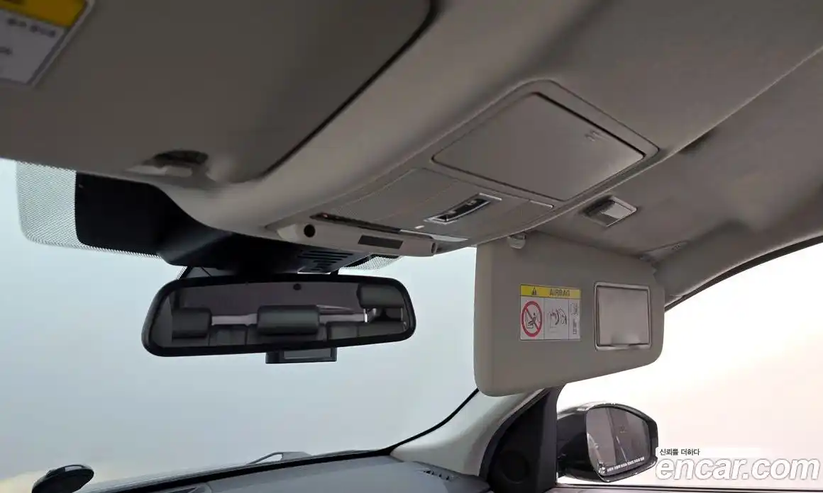 Land Rover Discovery Sport 2017 2.0 Автомат в Москве № 594832, фото 18