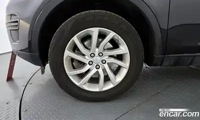 Land Rover Discovery Sport 2017 2.0 Автомат в Москве № 594832, миниатюра 5