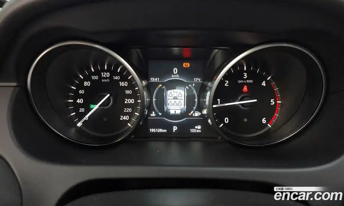 Land Rover Discovery Sport 2017 2.0 Автомат в Москве № 594832, фото 8