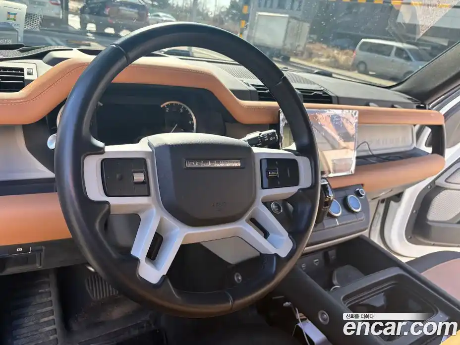 Land Rover Defender 2023 3.0 Автомат в Москве № 594886, фото 3