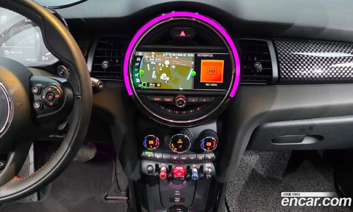 Mini Cooper 2021 2.0 Автомат в Москве № 595050, фото 14