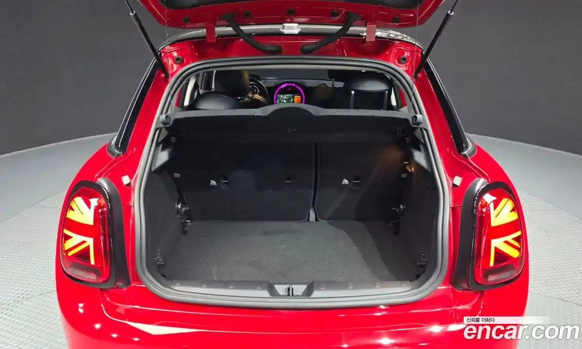 Mini Cooper 2021 2.0 Автомат в Москве № 595050, фото 20