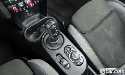 Mini Cooper Convertible 2024 2.0 Автомат в Москве № 595051, миниатюра 9