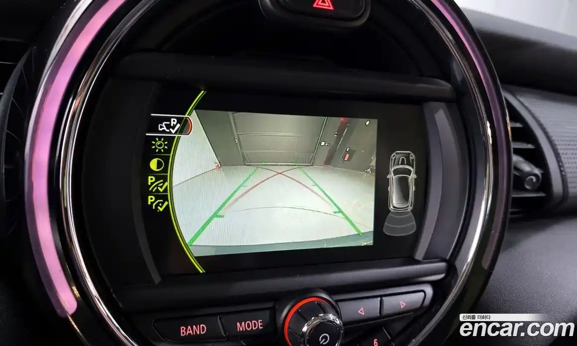 Mini Cooper 2018 1.5 Автомат в Москве № 595104, фото 15