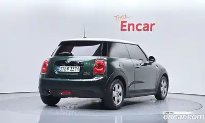 Mini Cooper 2018 1.5 Автомат в Москве № 595104, миниатюра 2