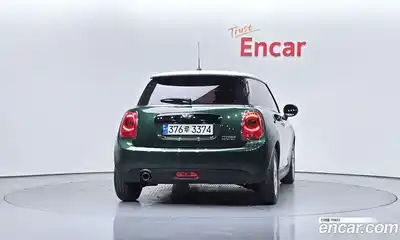 Mini Cooper 2018 1.5 Автомат в Москве № 595104, миниатюра 4