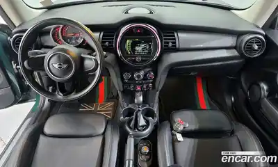 Mini Cooper 2018 1.5 Автомат в Москве № 595104, миниатюра 7