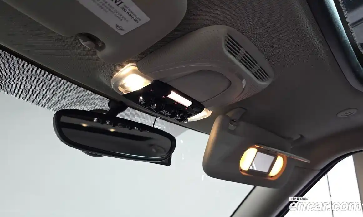 Mini Clubman 2018 2.0 Автомат в Москве № 595167, фото 15