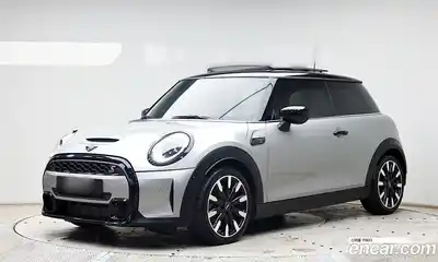 Mini Cooper 2023 2.0 Автомат в Москве № 595233, миниатюра 2