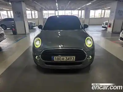 Mini Cooper, 2021