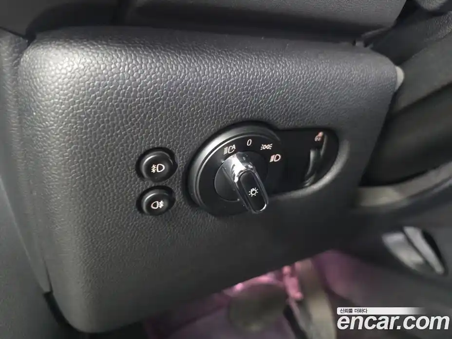 Mini Cooper 2021 1.5 Автомат в Москве № 595283, фото 19