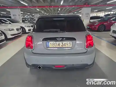 Mini Cooper 2021 1.5 Автомат в Москве № 595283, миниатюра 4