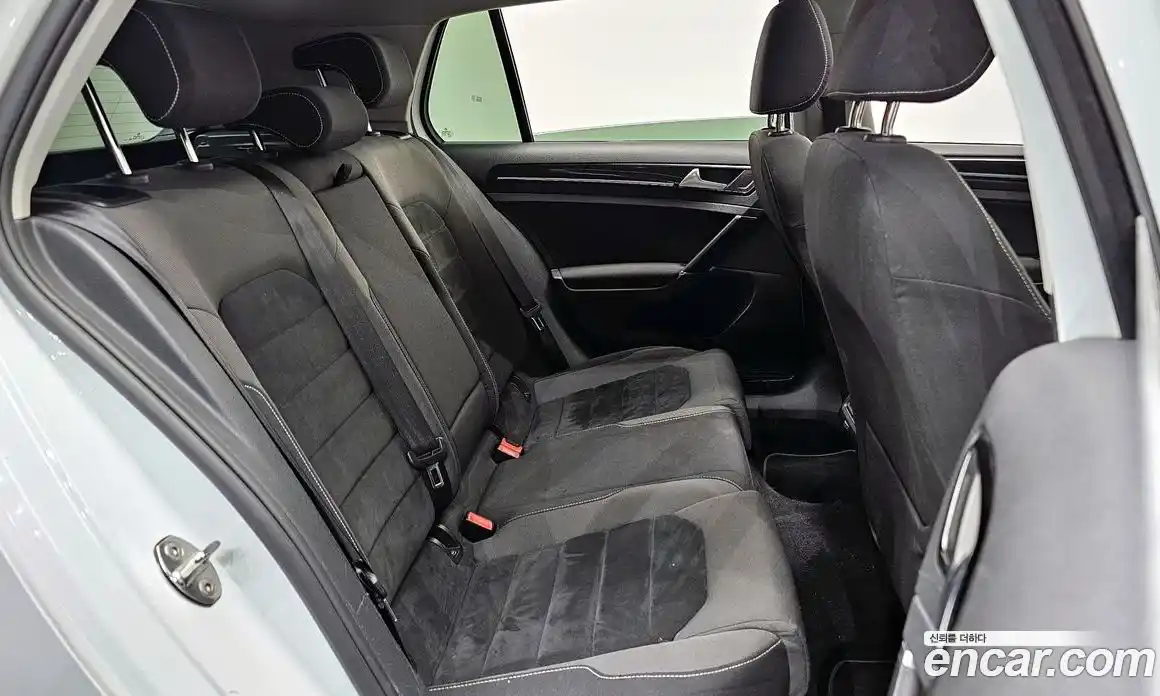 Volkswagen Golf 2013 2.0 Автомат в Москве № 595624, фото 12