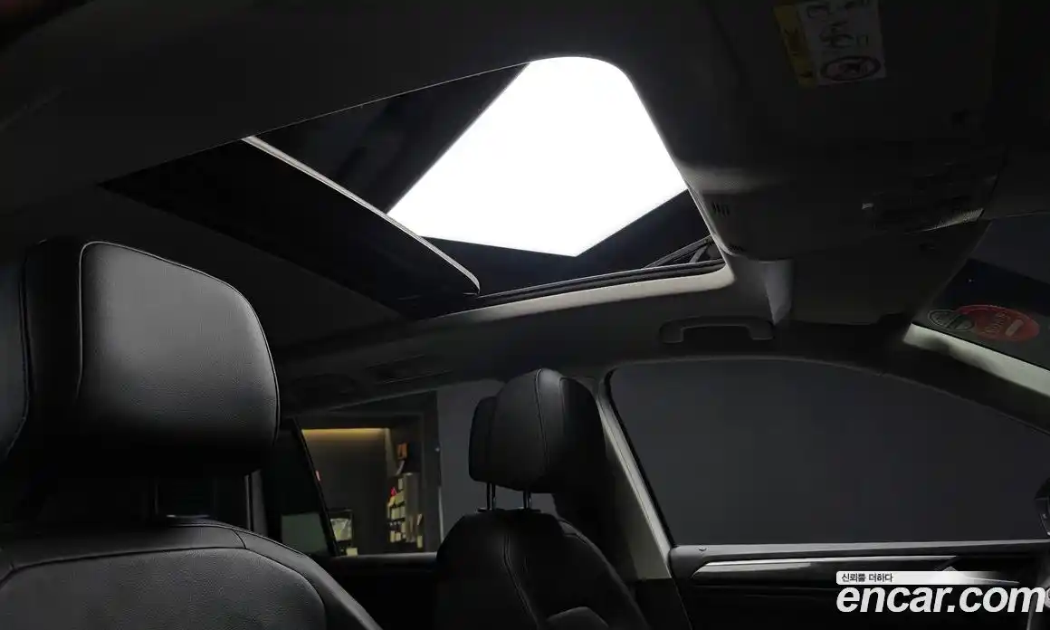 Volkswagen Tiguan 2022 2.0 Автомат в Москве № 595659, фото 18