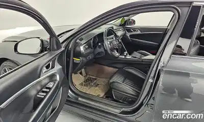 Genesis G70 2018 2.0 Автомат в Москве № 600, миниатюра 11