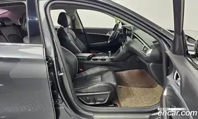 Genesis G70 2018 2.0 Автомат в Москве № 600, миниатюра 10