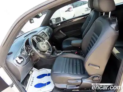 Volkswagen Beatle 2014 2.0 Автомат в Москве № 607662, миниатюра 5