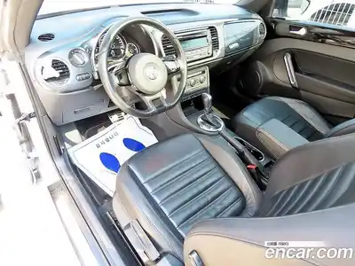 Volkswagen Beatle 2014 2.0 Автомат в Москве № 607662, миниатюра 7