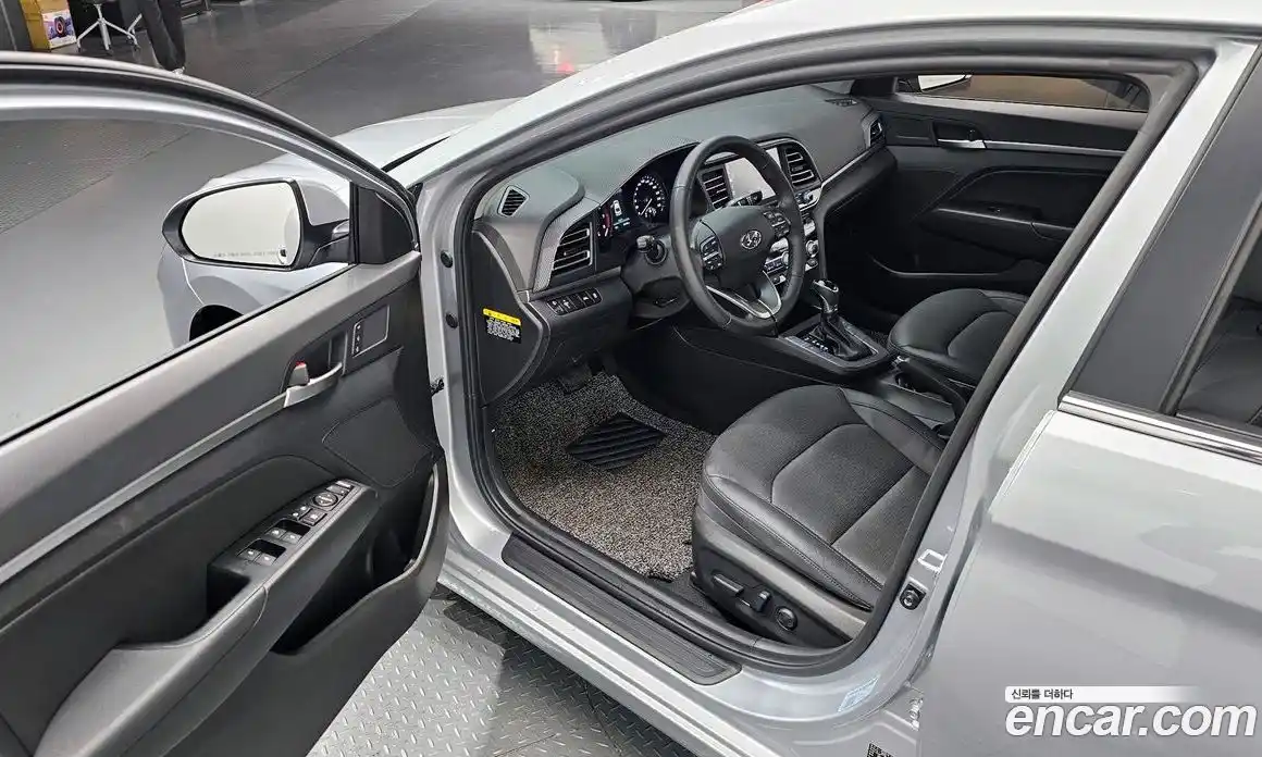 Hyundai Avante 2020 1.6 Автомат в Москве № 607784, фото 11