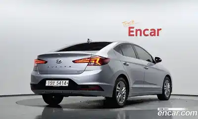 Hyundai Avante 2020 1.6 Автомат в Москве № 607784, миниатюра 2