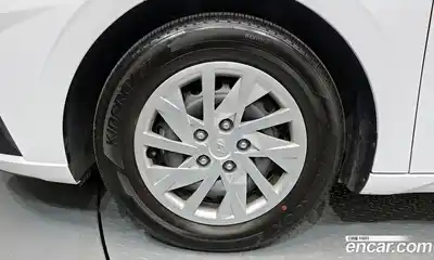 Hyundai Avante 2022 1.6 Автомат в Москве № 607903, миниатюра 5